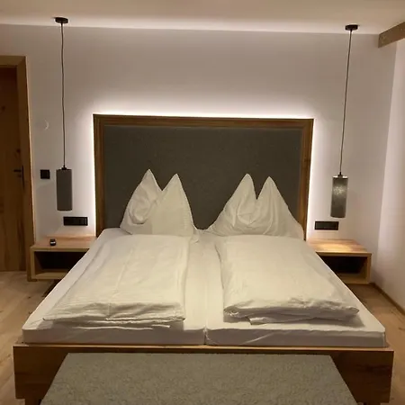 Marx - Marx - アパート