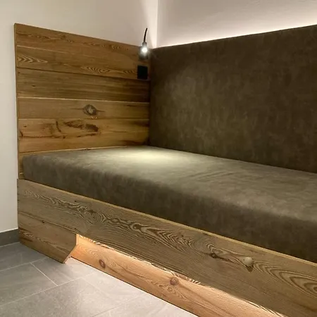 아파트 Marx - Marx - *